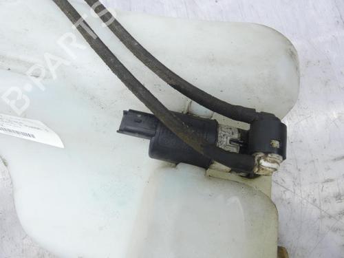 Used Windscreen washer tank Windscreen washer tank RENAULT SCÉNIC III (JZ0/1_) 1.9 dCi (JZ0J, JZ1J, JZ1K, JZ1S) (131 hp) 23671262 23671262