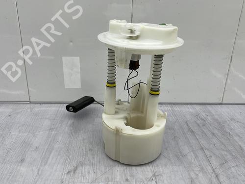 Used Fuel pump NISSAN JUKE (F15) 1.5 dCi (110 hp) 23700245