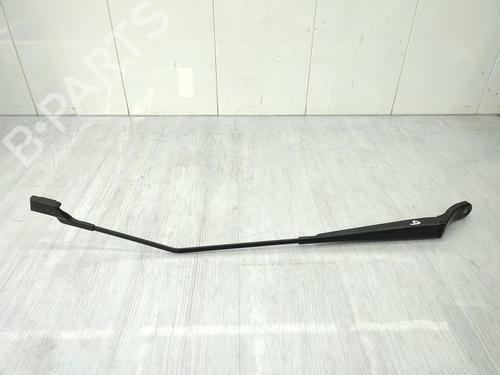 Used Front windshield wiper arm Front windshield wiper arm PEUGEOT 208 I (CA_, CC_) 1.6 HDi (92 hp) 23718732 23718732