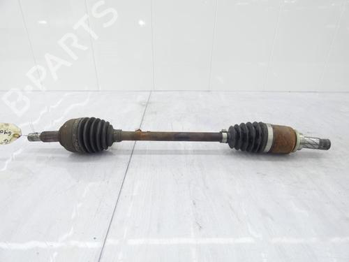 Used Left front driveshaft RENAULT CLIO III (BR0/1, CR0/1) 1.2 16V (BR02, BR0J, BR11, CR02, CR0J, CR11) (75 hp) 23672151