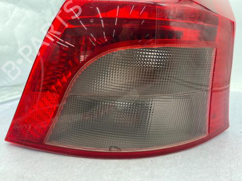 Used Right taillight Right taillight TOYOTA YARIS (_P9_) 1.4 D-4D (NLP90_, NLP90R) (90 hp) 35890644 35890644
