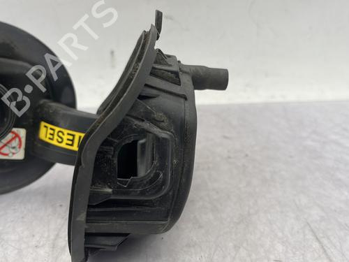 fuel-flap-citroen-c4-ii-nc_-2009-30722906 main image