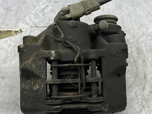 Used Left front brake caliper Left front brake caliper CITROËN AX (ZA-_) 11 (60 hp) 23674035 23674035