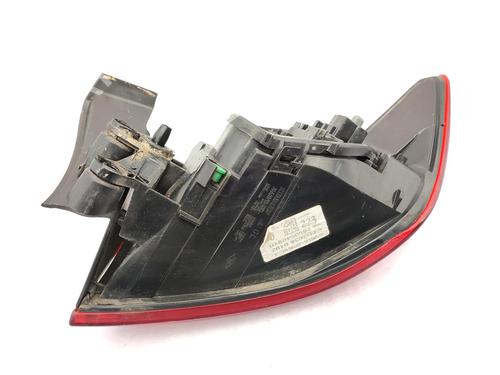 left-taillight-renault-clio-iv-bh_-2012-2013-2014-2015-2016-2017-2018-2019-2020-2021-23749611 main image