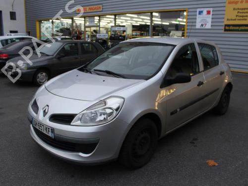 Dashboard RENAULT CLIO III (BR0/1, CR0/1) 1.5 dCi (C/BR0G, C/BR1G) | BP23687239C46 - Image 20