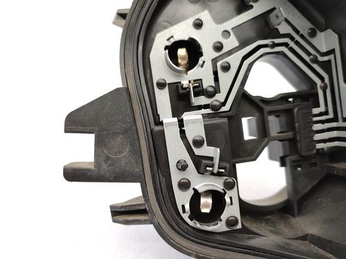 Lamp holder PEUGEOT 208 I (CA_, CC_) 1.6 HDi | BP23720838L10 