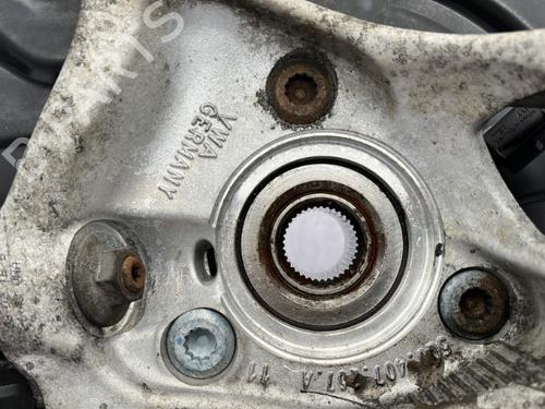 Left front steering knuckle VW GOLF VII (5G1, BQ1, BE1, BE2) 2.0 GTI Clubsport | BP23755587M25 