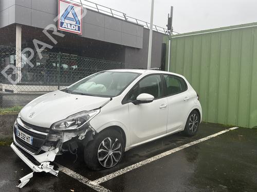 Tailgate PEUGEOT 208 I (CA_, CC_) 1.2 VTI 82 | BP29852889C6