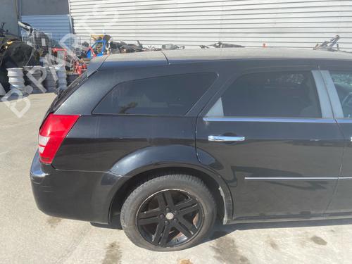 Used Right rear fenders Right rear fenders 36819006 36819006