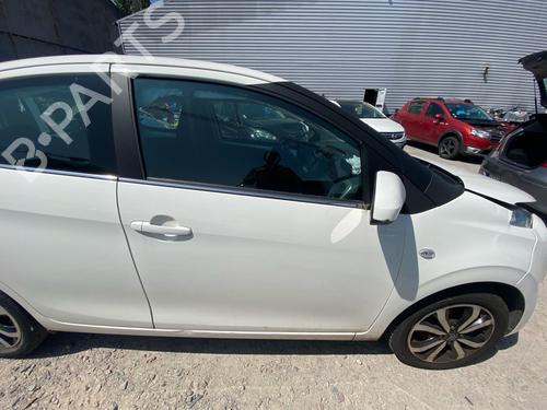 Used Right front door Right front door 37636783 37636783