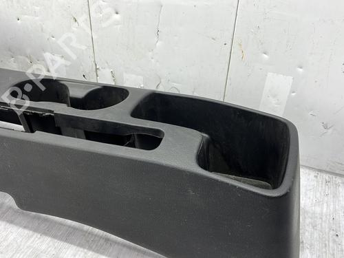 Used Middle console Middle console KIA RIO IV (YB, SC, FB) 1.0 T-GDI 100 Eco-Dynamics+ (101 hp) 30910289 30910289