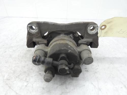 Used Right front brake caliper Right front brake caliper TOYOTA YARIS (_P9_) 1.3 VVT-i (SCP90_, SCP90R) (87 hp) 23699396 23699396
