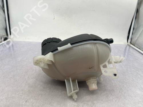 Used Expansion tank Expansion tank 36835867 36835867