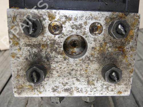 ABS pump PEUGEOT 306 Break (7E, N3, N5) 2.0 HDI 90 | BP23676330M43 