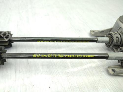 Gear lever VW GOLF PLUS V (5M1, 521) 1.4 TSI | BP23710860M90 