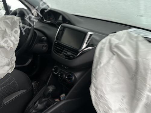 Right front window switch PEUGEOT 208 I (CA_, CC_) 1.0 VTi | BP23728687I26  - Image 19