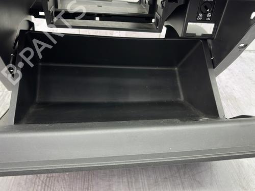 glove-box-seat-leon-5f1-2012-2013-2014-2015-2016-2017-2018-2019-2020-2021-29916711 main image