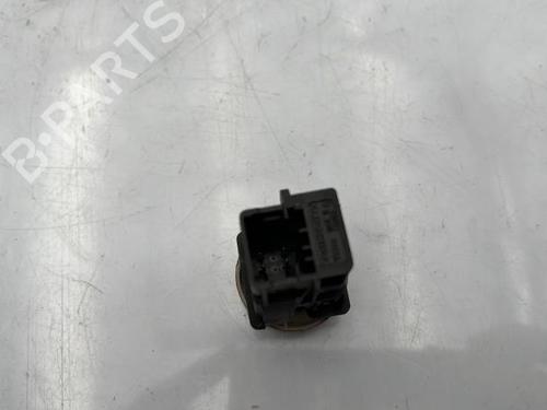 Used Warning switch Warning switch PEUGEOT PARTNER MPV (5_, G_) 1.6 HDi 90 (90 hp) 23758165 23758165