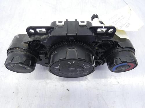 Climate control FORD FIESTA VI (CB1, CCN) 1.5 TDCi | BP23689923I5 - Image 1