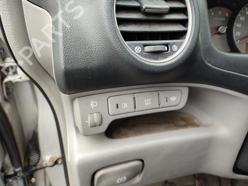 Switch KIA CARENS III MPV (UN) 2.0 CRDi 140 | BP23676279I30  - Image 10