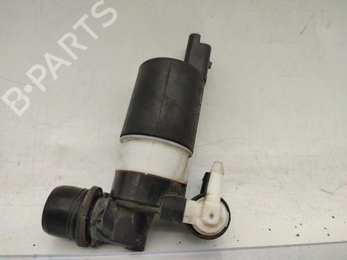 Used Washer pump Washer pump RENAULT GRAND SCÉNIC III (JZ0/1_) 1.5 dCi (JZ09, JZ0D, JZ10, JZ14, JZ1G, JZ29, JZ2C) (110 hp) 28681426 28681426