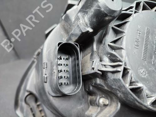 Right headlight VW TOURAN (1T1, 1T2) 2.0 TDI | BP23709095C29 