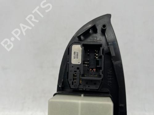 Used Left front window switch Left front window switch SUZUKI GRAND VITARA II (JT, TE, TD) 1.9 DDiS All-wheel Drive (JT419, TD44, JB419WD, JB419XD,... (129 hp) 23758388 23758388
