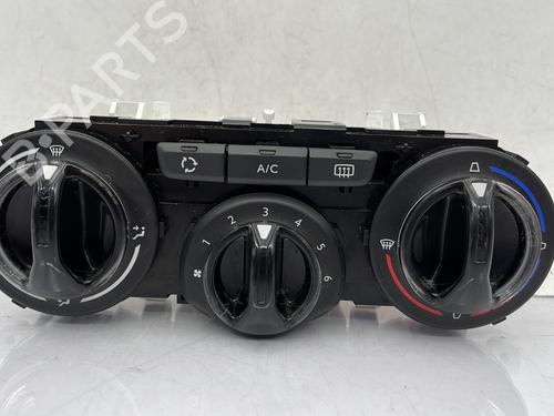 Used Climate control PEUGEOT 208 I (CA_, CC_) 1.0 VTi (68 hp) 23758914