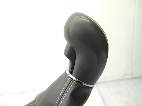 Used Gear lever Gear lever OPEL ASTRA K (B16) 1.0 Turbo (68) (105 hp) 23722536 23722536