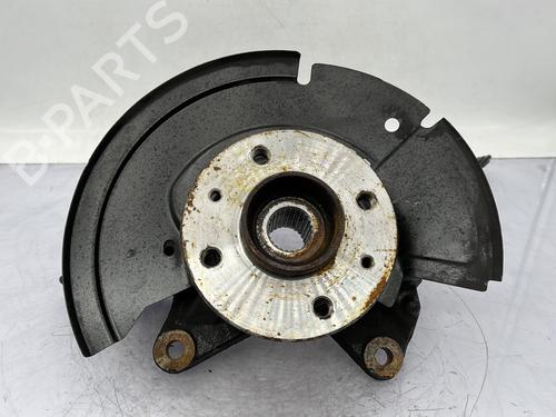 Used Left front steering knuckle RENAULT CLIO V (B7_) 1.0 TCe 90 (B7MT) (91 hp) 23683452