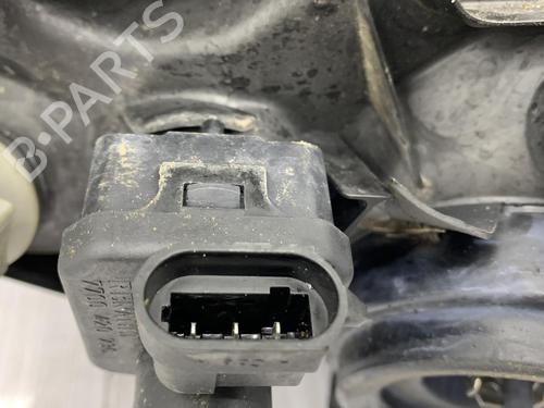 Used Right headlight Right headlight RENAULT CLIO II (BB_, CB_) 1.4 (B/CB0C, B/CB0S) (75 hp) 23704172 23704172
