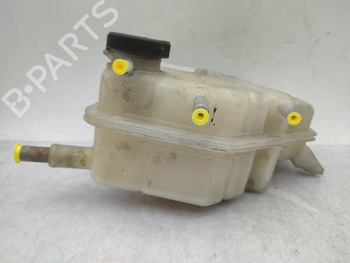 Used Expansion tank SUZUKI GRAND VITARA I (FT, HT) 2.0 HDI 110 16V 4x4 (SQ420D, TD83V, JA420WD) (109 hp) 29484859