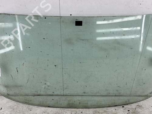 Used Windscreen FORD FIESTA III (GFJ) 1.8 D (60 hp) 26429657