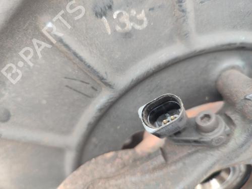 Used Right front steering knuckle Right front steering knuckle VW GOLF V (1K1) 1.9 TDI (105 hp) 23710606 23710606