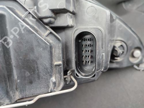 Left headlight FORD FOCUS I (DAW, DBW) 1.8 TDCi | BP23751574C28 