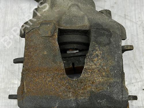 Used Right front brake caliper Right front brake caliper VW POLO V (6R1, 6C1) 1.2 (60 hp) 23704104 23704104