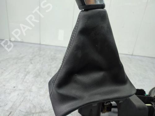 Used Gear lever PEUGEOT 2008 I (CU_) 1.6 HDi (92 hp) 23709945