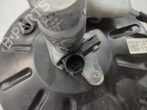 Used Servo brake VW TIGUAN (5N_) 2.0 TDI (140 hp) 23729898