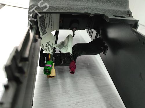 Middle console VW GOLF VII (5G1, BQ1, BE1, BE2) 1.6 TDI | BP23719734I22 