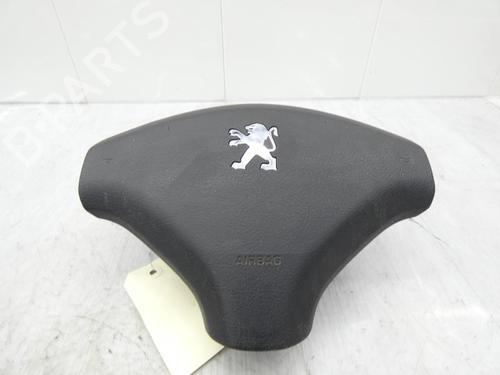 Used Driver airbag Driver airbag PEUGEOT 308 I (4A_, 4C_) 1.6 HDi (109 hp) 23697359 23697359