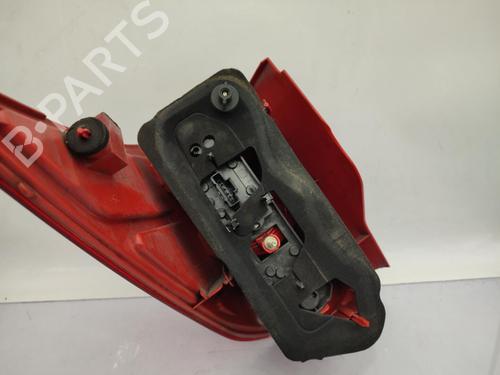 Right taillight PEUGEOT 1007 (KM_) 1.6 HDi | BP23731813C35 - Image 4