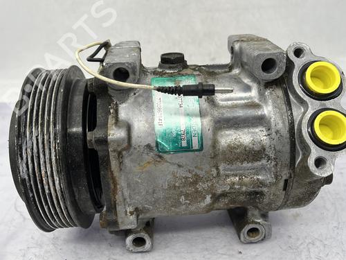 Used AC compressor RENAULT SAFRANE II (B54_) 2.2 dT (B54G) (113 hp) 32393562