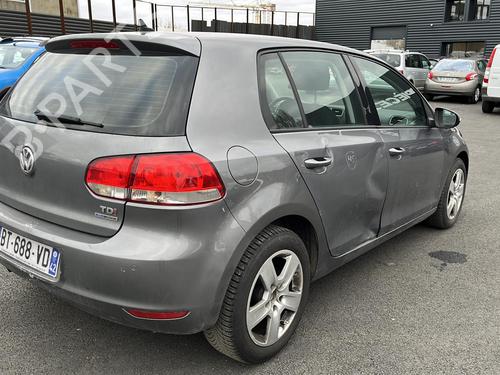 Dashboard VW GOLF VI (5K1) 1.6 TDI | BP23718679C46  - Image 13