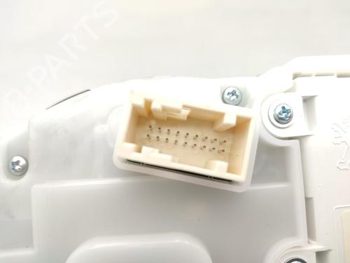 Used Instrument cluster PEUGEOT 2008 I (CU_) 1.6 HDi (114 hp) 23713270