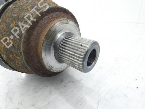 Used Left rear driveshaft Left rear driveshaft VW PHAETON (3D1, 3D2, 3D3, 3D4, 3D6, 3D7, 3D8, 3D9) 4.2 V8 4motion (335 hp) 23699106 23699106