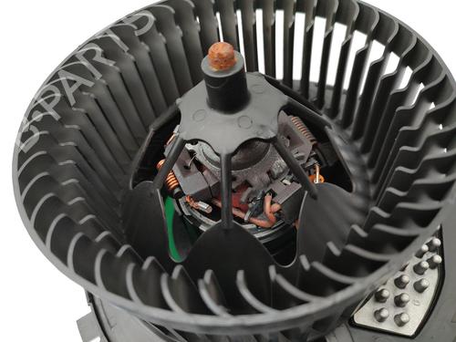 Used Heater blower motor Heater blower motor SEAT LEON (5F1) 1.6 TDI (105 hp) 23678649 23678649