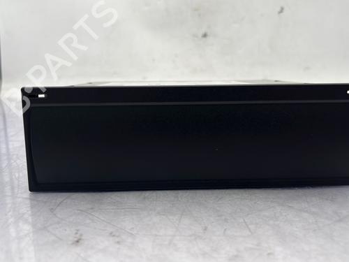 Used Radio Radio VW POLO VI (AW1, BZ1, AE1) 1.0 TSI (110 hp) 33052115 33052115