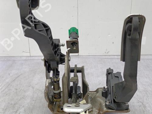 Pedal PEUGEOT 208 I (CA_, CC_) 1.6 HDi | BP23707395I4