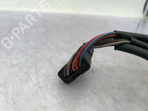 Used Lamp holder Lamp holder OPEL TIGRA TwinTop (X04) 1.4 (R97) (90 hp) 35978932 35978932