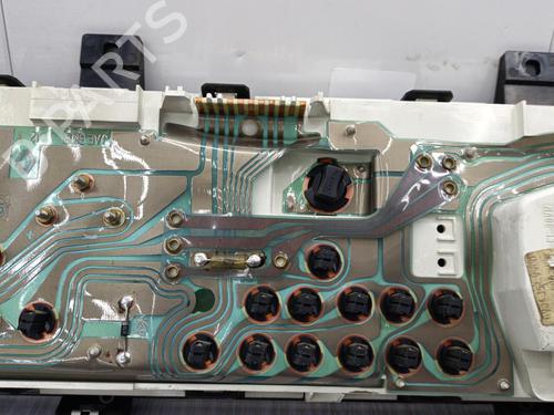 Used Instrument cluster Instrument cluster RENAULT CLIO I (B/C57_, 5/357_) 1.9 D (B/C/S576, B/C/S57L) (64 hp) 23710039 23710039